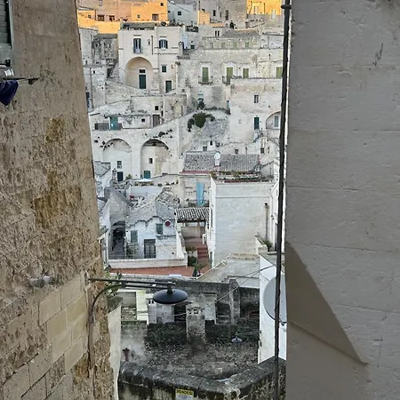 L'incanto Caves Matera